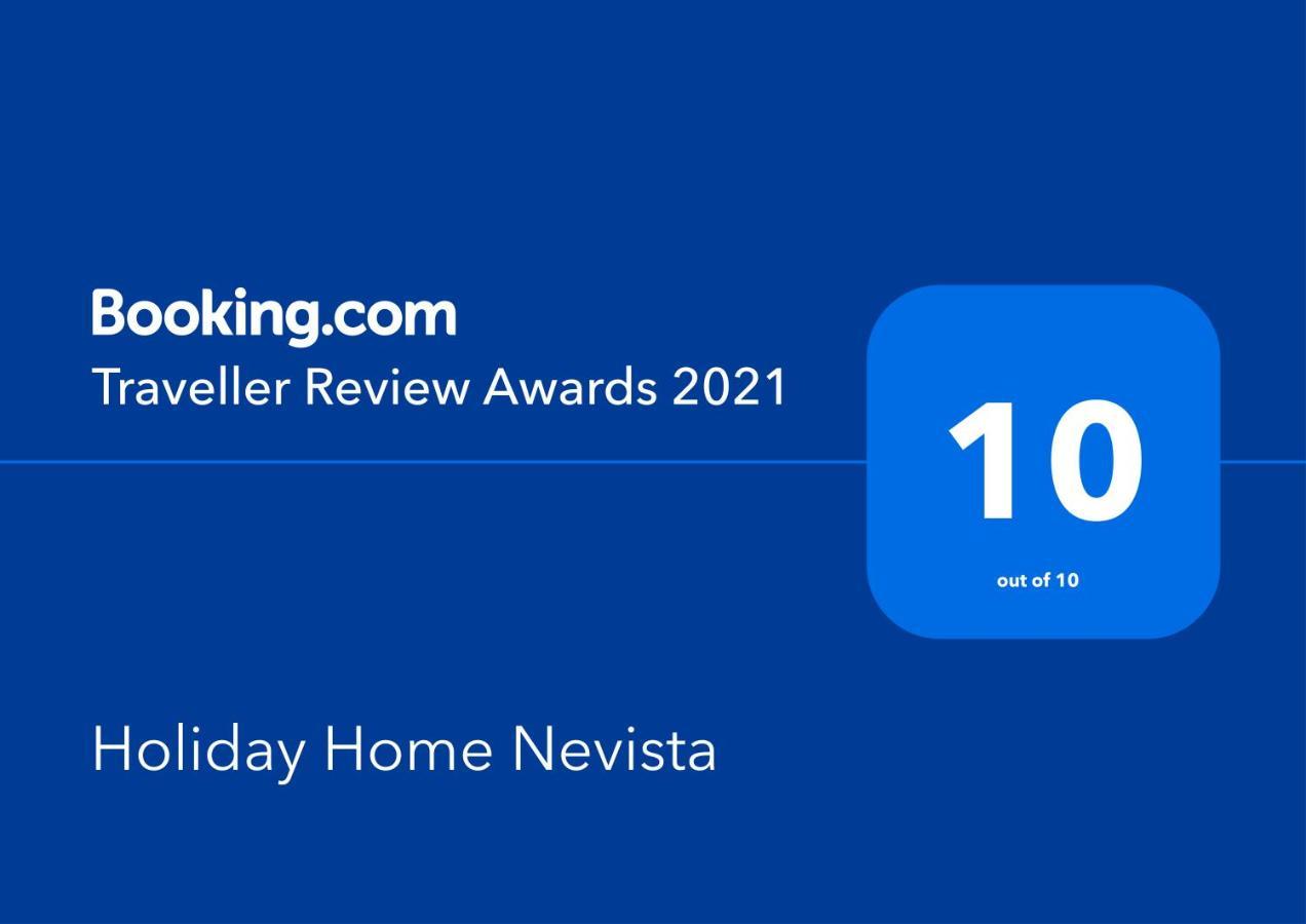 Holiday Home Nevista Sumartin Bagian luar foto